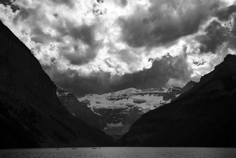 lake louise.jpg